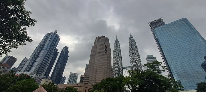 IMF semak unjuran KDNK Malaysia kepada 4.1 peratus bagi 2025 IMF semak unjuran KDNK Malaysia kepada 4.1 peratus bagi 2025
