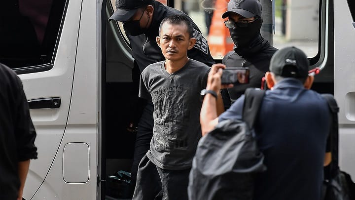 Penganggur mengaku salah bunuh ibu bapa waras ketika kejadian, hukuman 20 Mei Penganggur mengaku salah bunuh ibu bapa waras ketika kejadian, hukuman 20 Mei