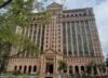 Bursa dibuka tinggi pada pagi ini