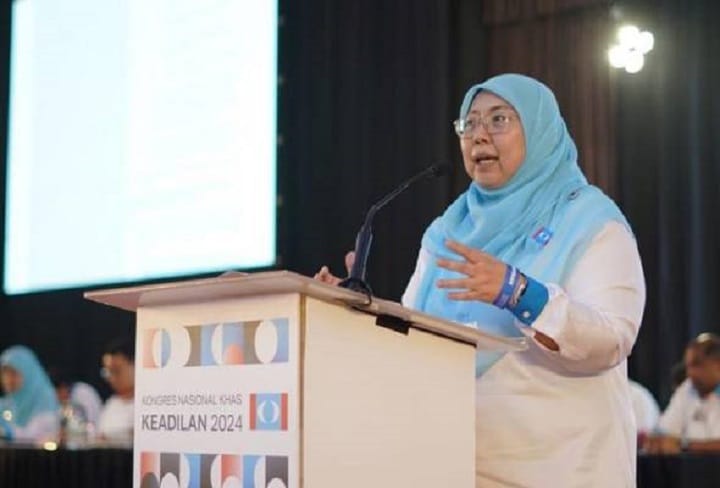 PKR pecat 28 ahli termasuk tiga pemimpin kerana keahlian dalam dua parti PKR pecat 28 ahli termasuk tiga pemimpin kerana keahlian dalam dua parti
