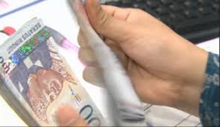 Ringgit diniagakan tinggi pada pagi ini Ringgit diniagakan tinggi pada pagi ini