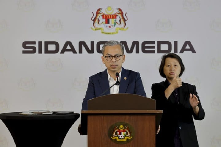 RUU bagi had tempoh jawatan PM akan dibentang semula pada Jun – Fahmi