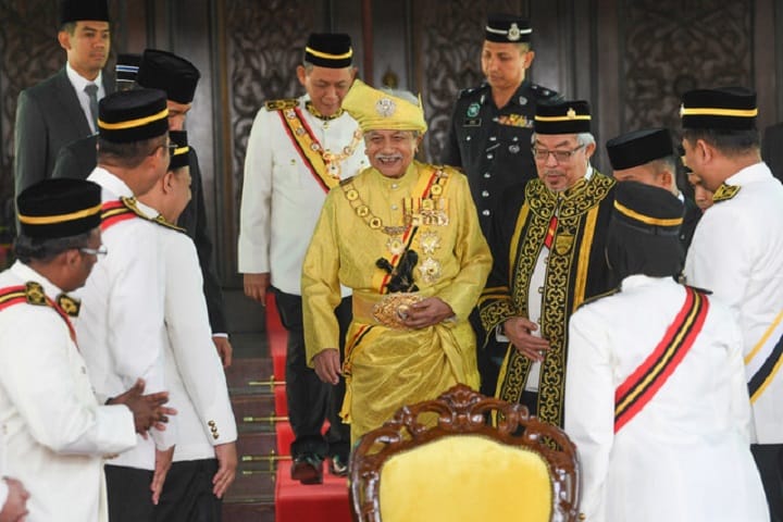 Tuanku Muhriz ingatkan pemegang jawatan tinggi bertindak ikut fakta, undang-undang Tuanku Muhriz ingatkan pemegang jawatan tinggi bertindak ikut fakta, undang-undang