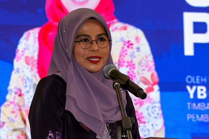 Malaysia, China kongsi peluang besar dalam kerjasama minyak sawit lebih kukuh – Noraini Malaysia, China kongsi peluang besar dalam kerjasama minyak sawit lebih kukuh – Noraini