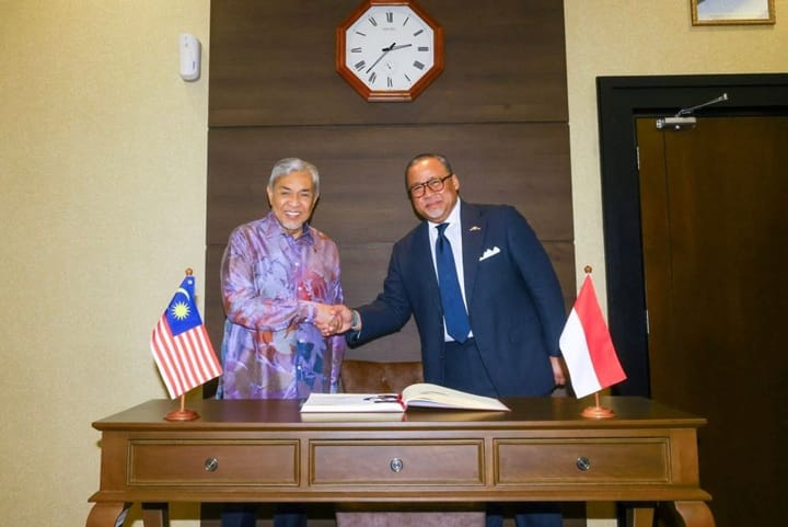 Malaysia, Indonesia perkukuh kerjasama industri halal, perdagangan