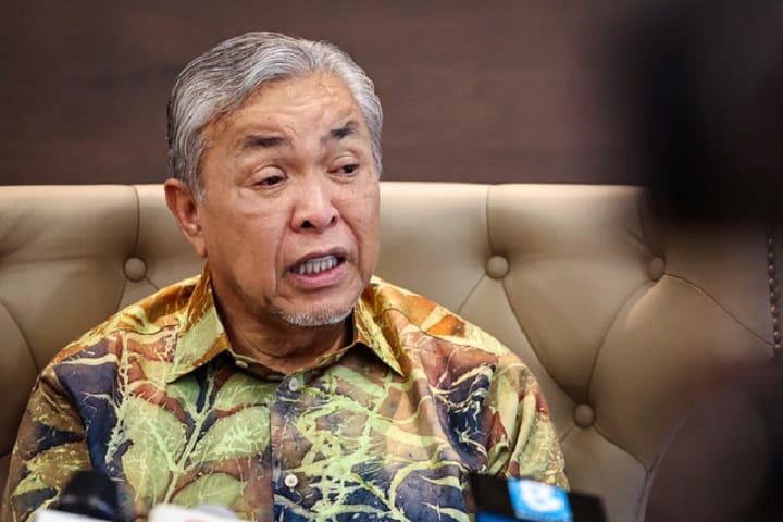 Tiada perbincangan mengenai Muafakat Nasional 2.0 setakat ini – Ahmad Zahid Tiada perbincangan mengenai Muafakat Nasional 2.0 setakat ini – Ahmad Zahid
