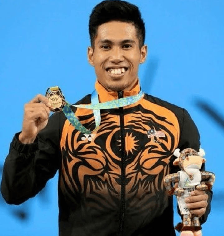 Glasgow 2026: Muhamad Aznil rangkul emas ketiga berturut-turut, cipta tiga rekod temasya Glasgow 2026: Muhamad Aznil rangkul emas ketiga berturut-turut, cipta tiga rekod temasya