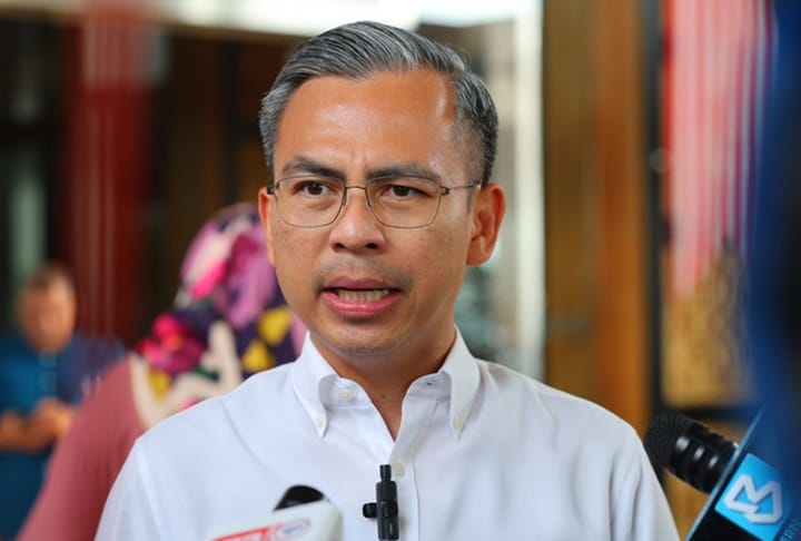 PRN Johor: Pengundi diingatkan waspada taktik sabotaj digital, akaun palsu – Fahmi