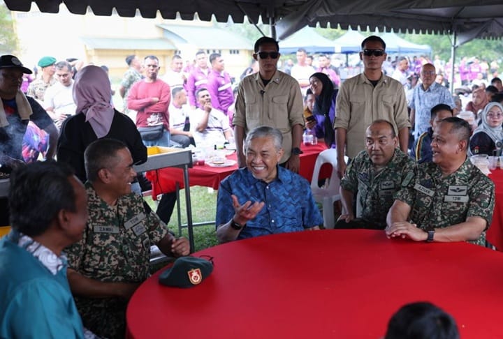 Pembinaan 1,300 RKAT bukti komitmen kerajaan perkukuh kebajikan warga ATM – Ahmad Zahid