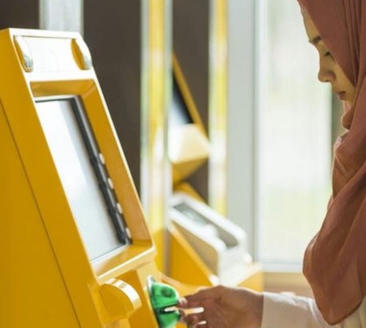 Pengecualian caj RM1 pengeluaran tunai ATM antara bank berkuat kuasa Pengecualian caj RM1 pengeluaran tunai ATM antara bank berkuat kuasa