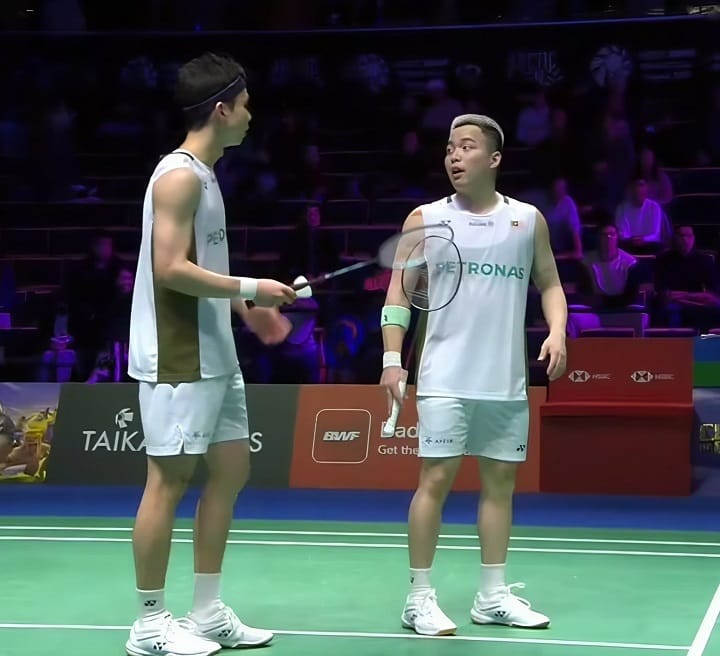 KEJOHANAN BADMINTON DUNIA: AARON-WOOI YIK SELANGKAH RAMPAS GELARAN JUARA DUNIA KEJOHANAN BADMINTON DUNIA: AARON-WOOI YIK SELANGKAH RAMPAS GELARAN JUARA DUNIA