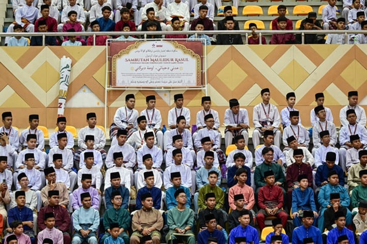Ribuan umat Islam semarak sambutan Maulidur Rasul di seluruh negara