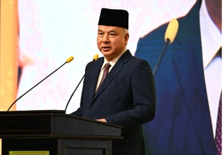BUDAYA SYURA, ADAB PERLU DIPERKUKUH DALAM SEGENAP LAPISAN MASYARAKAT – SULTAN NAZRIN BUDAYA SYURA, ADAB PERLU DIPERKUKUH DALAM SEGENAP LAPISAN MASYARAKAT – SULTAN NAZRIN