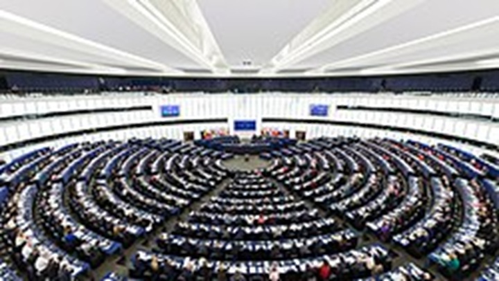PARLIMEN EROPAH SETUJU PENGELUARAN PERMIT UNTUK PROJEK PERTAHANAN DIPERCEPAT PARLIMEN EROPAH SETUJU PENGELUARAN PERMIT UNTUK PROJEK PERTAHANAN DIPERCEPAT