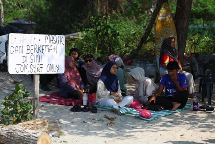 Dua dron digerakkan, SAR tiga remaja dikhuatiri lemas di Pantai Tanjung Lompat diperluas