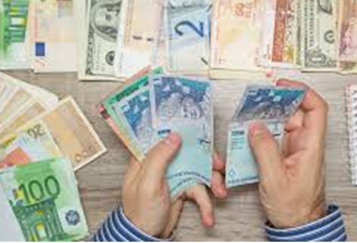 Ringgit diniagakan tinggi berbanding mata wang serantau