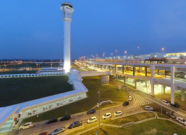 KLIA SERAGAMKAN CAJ KEMASUKAN KENDERAAN E-PANGGILAN RM2 BERKUAT KUASA HARI INI