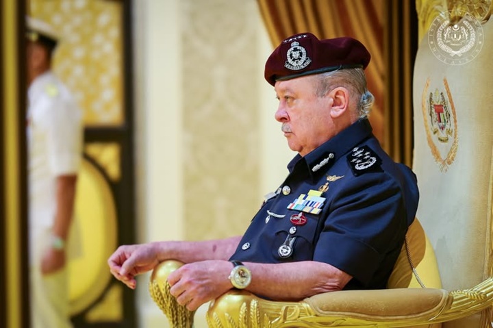Jerebu: Agong titah utamakan kesihatan murid, nasihat tutup sekolah di kawasan terjejas