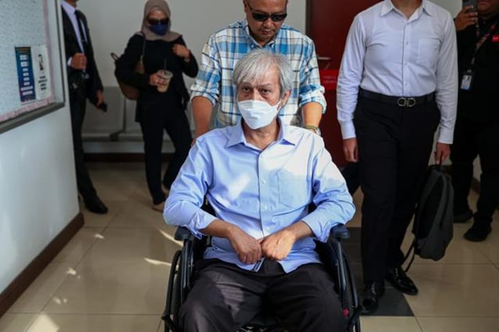 Bekas CEO UiTM Holdings didakwa pecah amanah libatkan wang RM37.37 juta