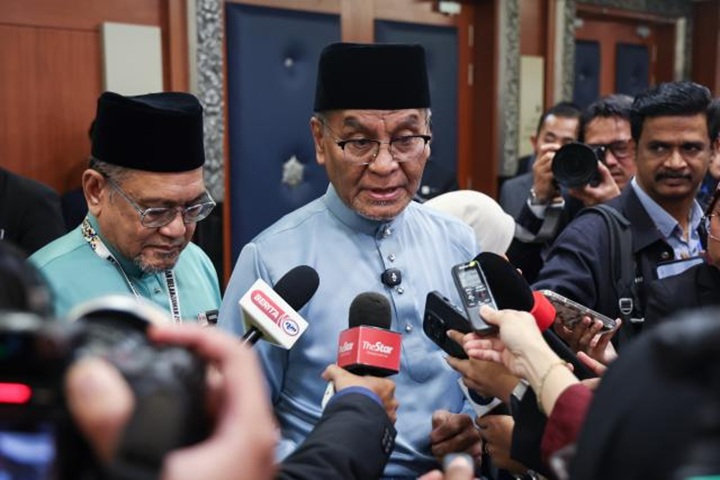 Belanjawan 2027: KKM komited selesai lantikan tetap 9,000 doktor kontrak tahun depan Belanjawan 2027: KKM komited selesai lantikan tetap 9,000 doktor kontrak tahun depan